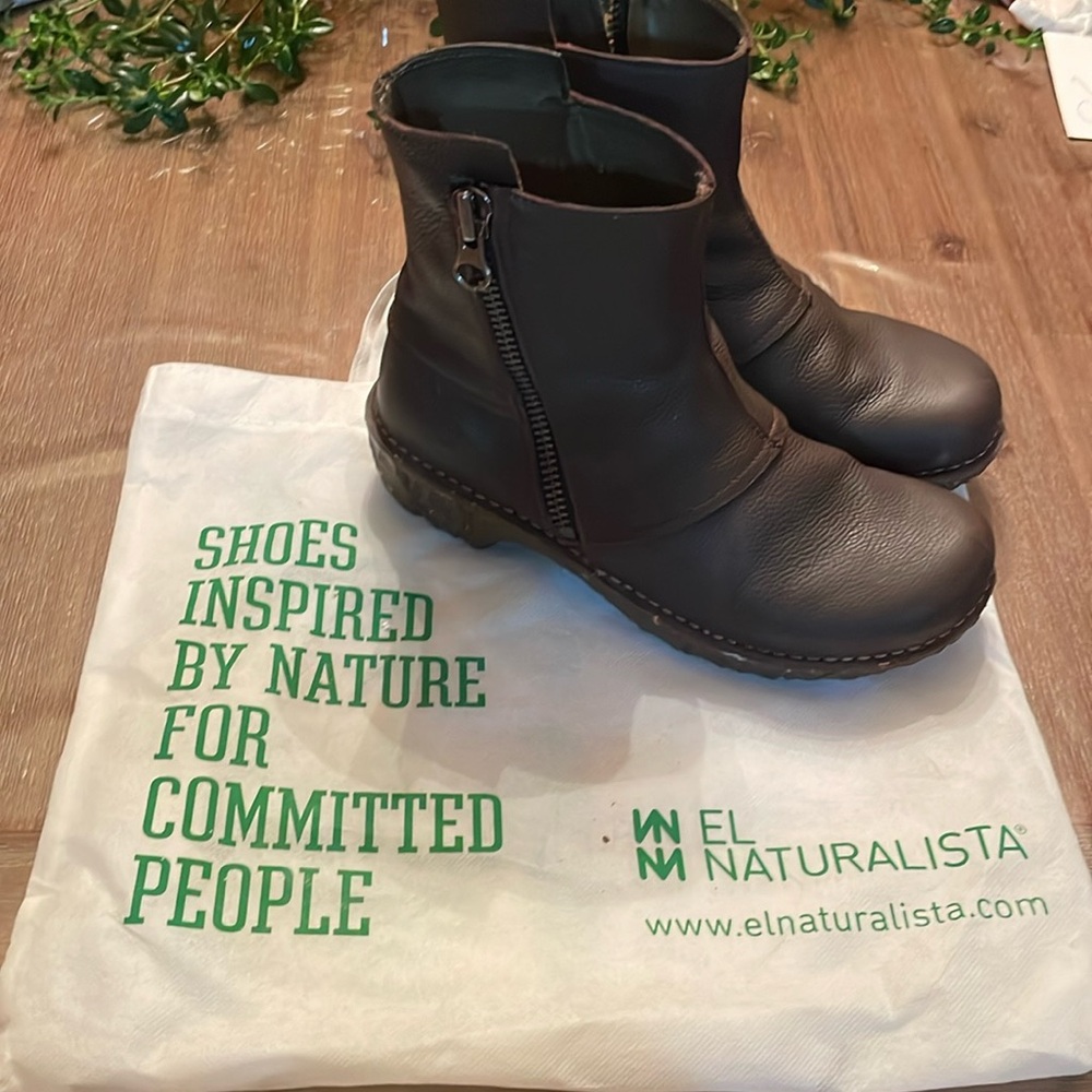 EL Naturalista Brown Boot